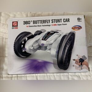 360° Butterfly Stunt Car